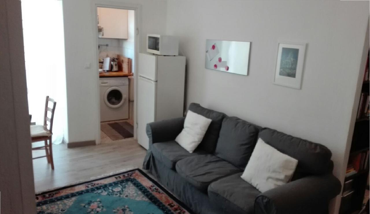 Nice Apartment In Milano, Close To Undergrond M3 ภายนอก รูปภาพ